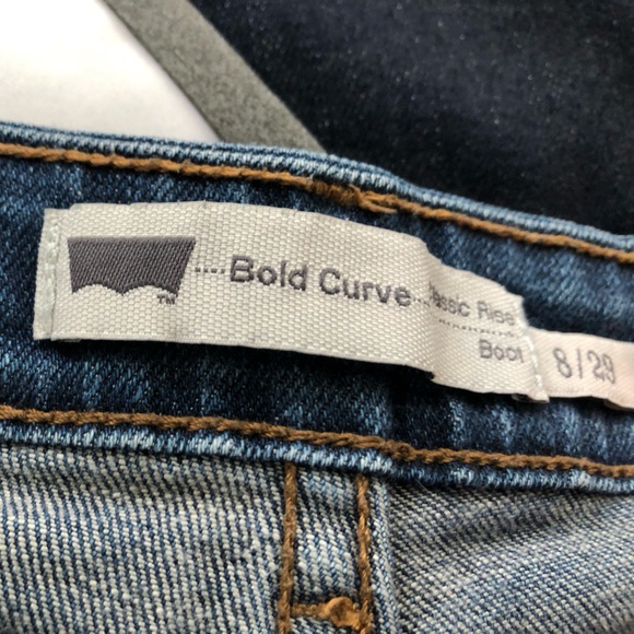 Levi’s Bold Curve Classic Rise Boot Jeans - Picture 5 of 6